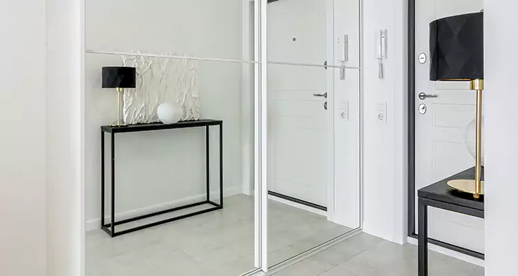 Mirrored Bifold Closet Doors Repair in Cupertino, CA