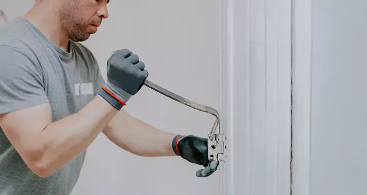 Cracked Door Jamb Repair in Cupertino, CA