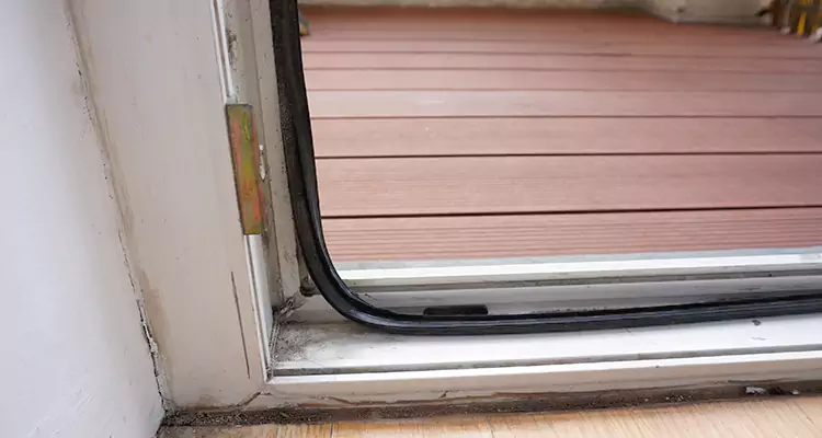 Why Choose Us for Leaking Sliding Glass Door Repair in Cupertino, CA?