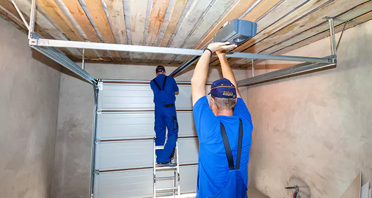 Garage Door Opener Technician in Cupertino, CA