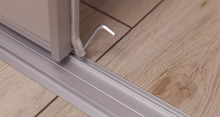 Squeaky Sliding Door Repair in Cupertino, CA